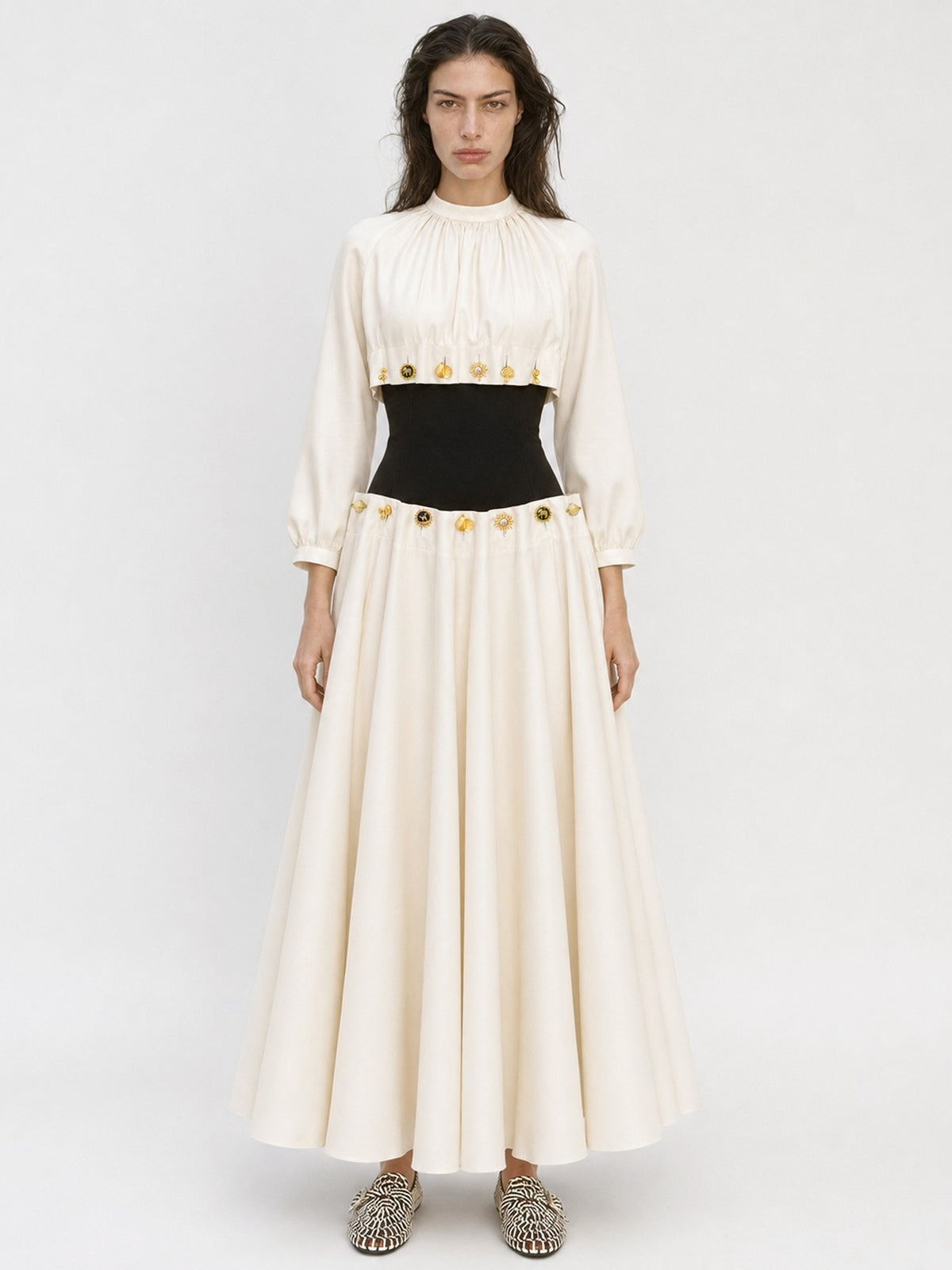 Robe Eterna ivoire cintrée