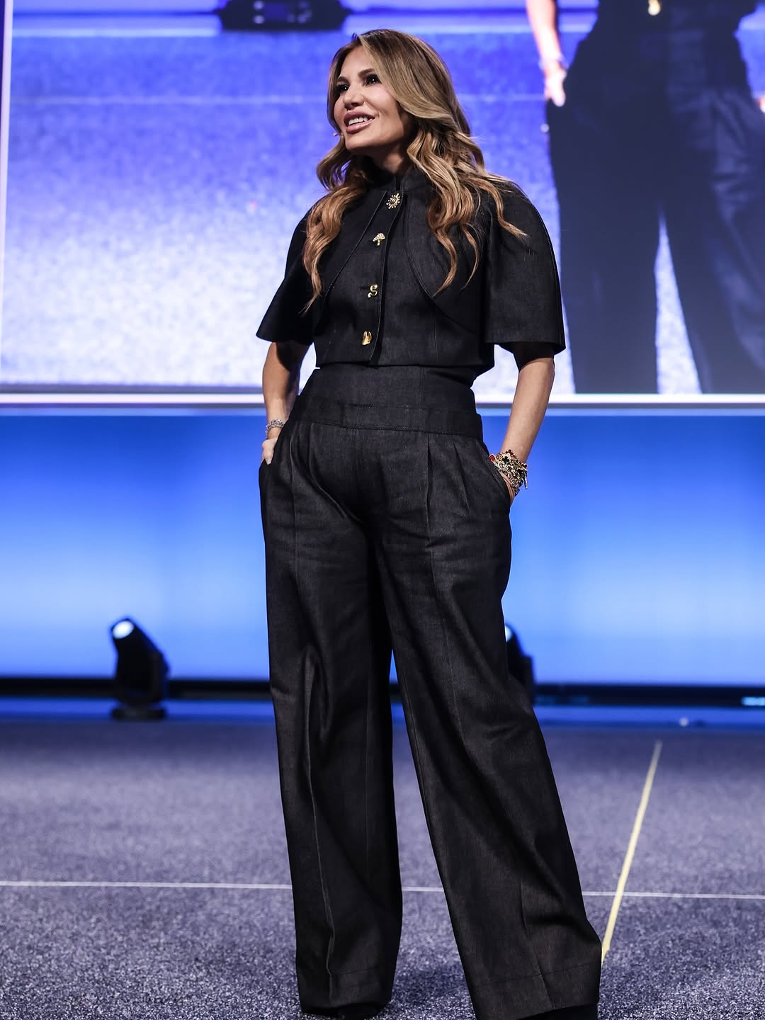 Styled by @lorenridinger