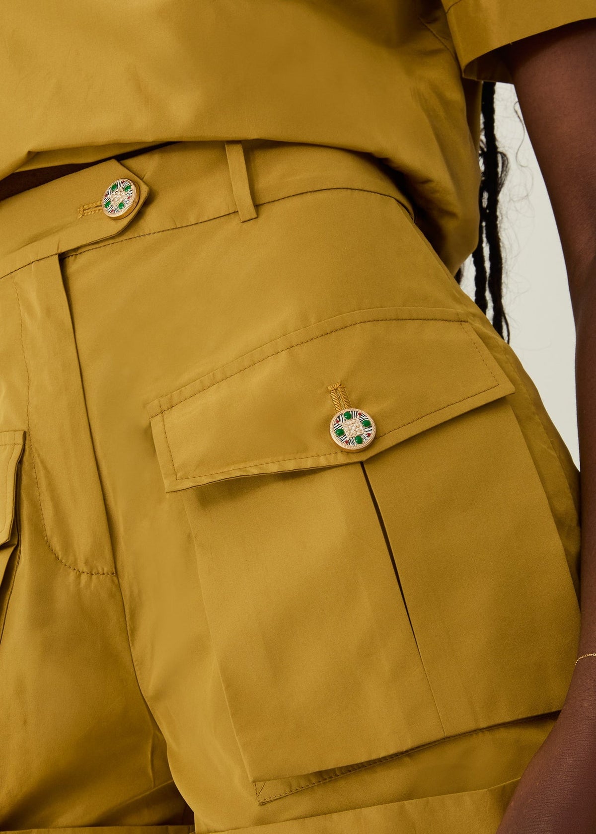 Jewel-Style Buttons